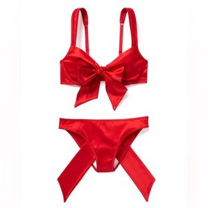 Adore Me - Red bow bra and matching panties (XS)